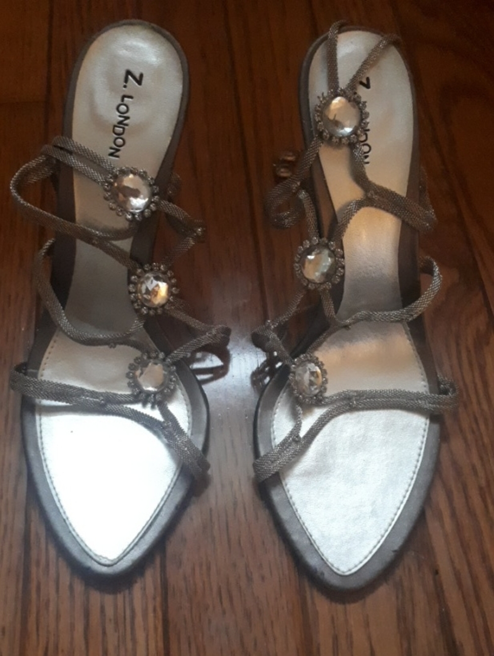 New Z London Metallic Silver Strappy Gem Sandals